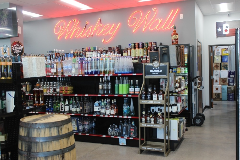 Worth the Pour owners create familyfriendly feel at Lewisville liquor